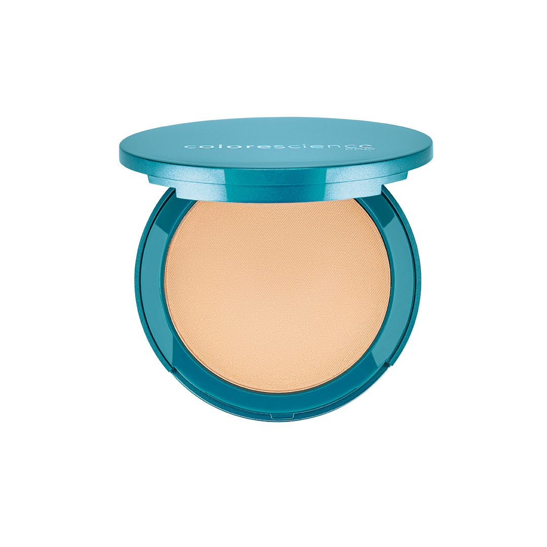 Natural Finish Mineral Foundation SPF 20 3